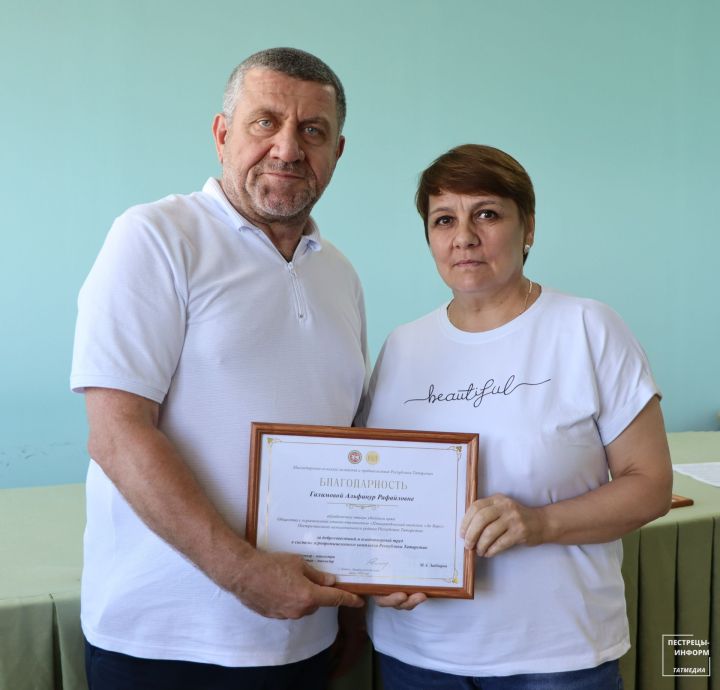 В Ленино-Кокушкино чествовали передовиков и юбиляров