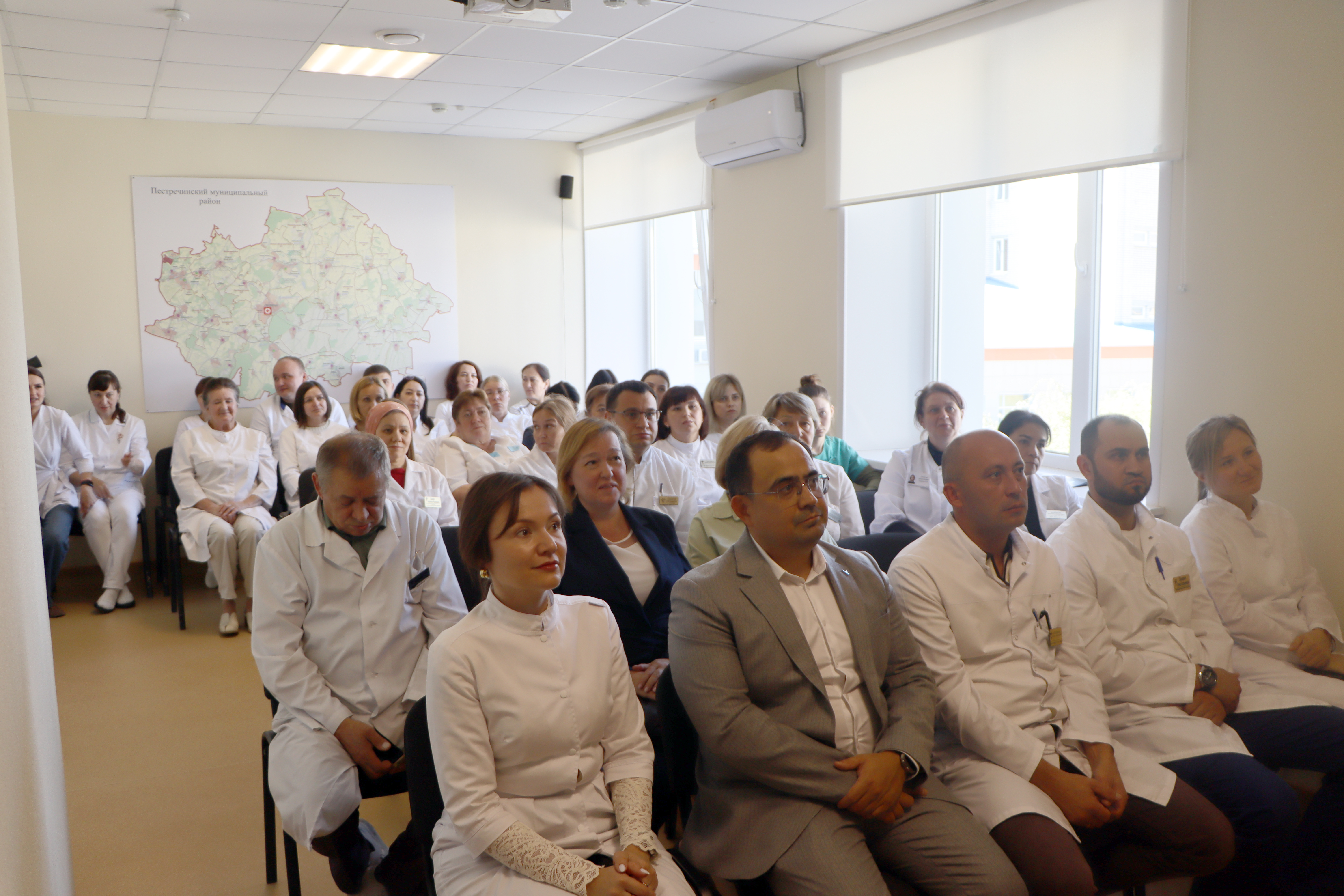 Тантана район үзәк хастаханәсенең актлар залында узды