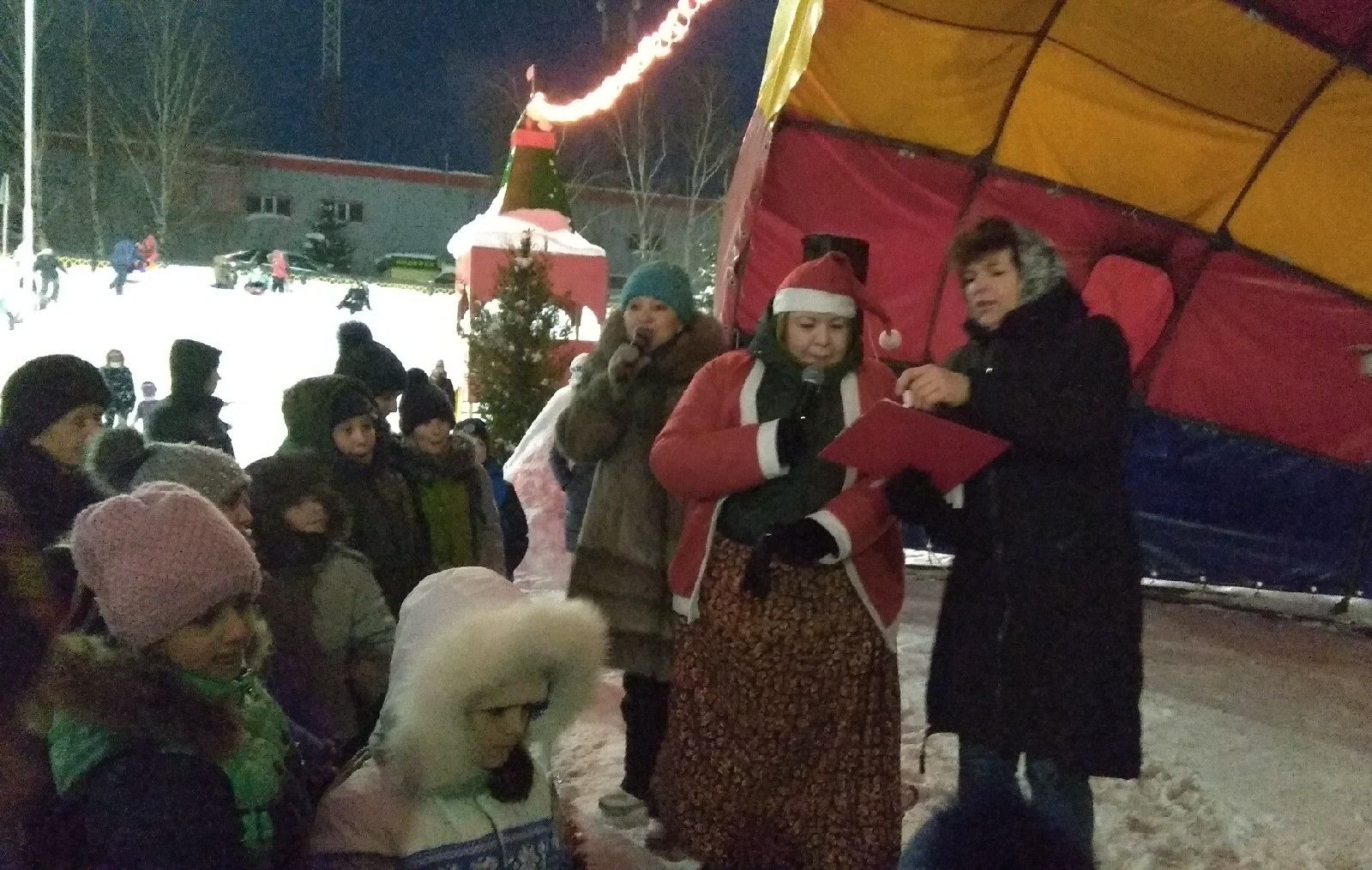 Пестречинцы проводили Деда Мороза и попрощались с новогодними праздниками до следующего года