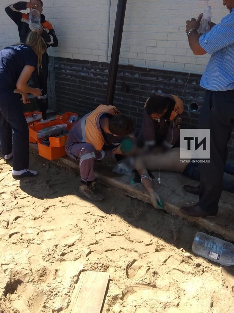 Один рабочий погиб и двое госпитализированы после отравления газом в колодце в Пестречинском районе