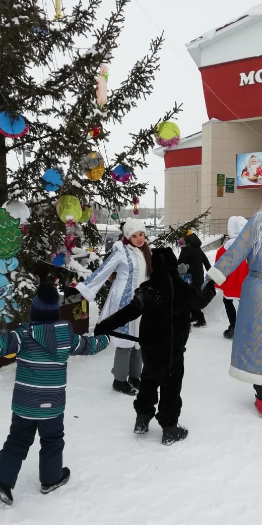 В Ленино-Кокушкино прошла конкурсно-развлекательная программа