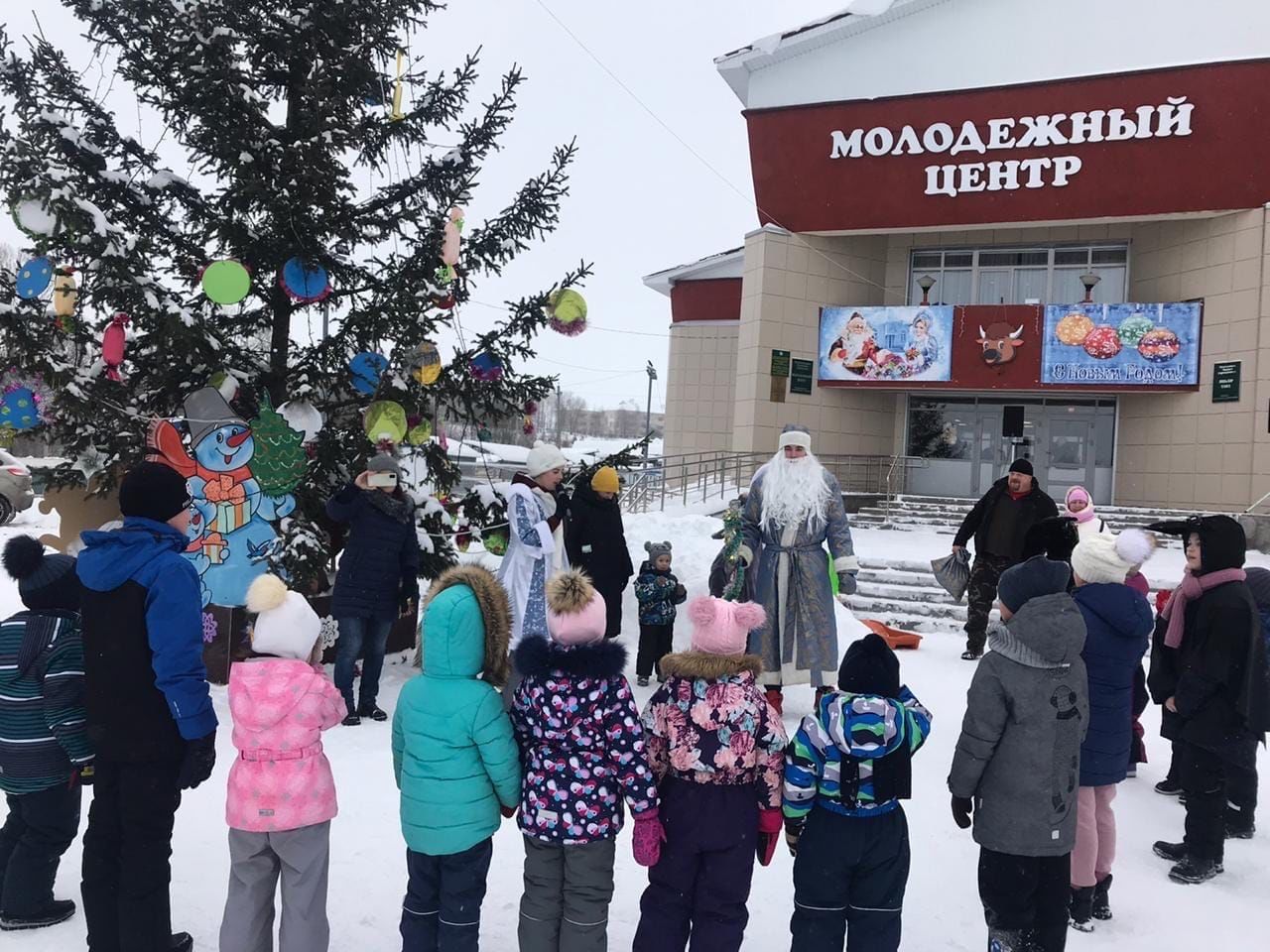 В Ленино-Кокушкино прошла конкурсно-развлекательная программа