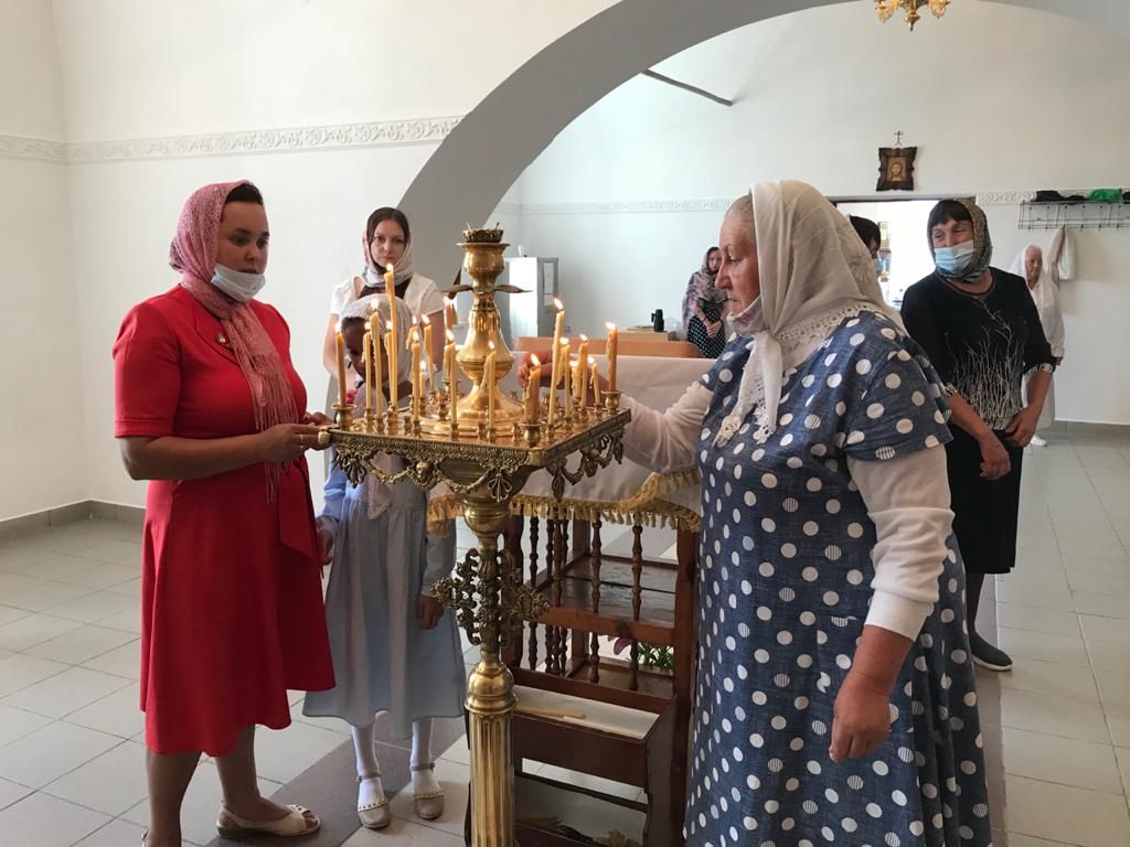 В церкви села Пановка состоялся чин освящения престола