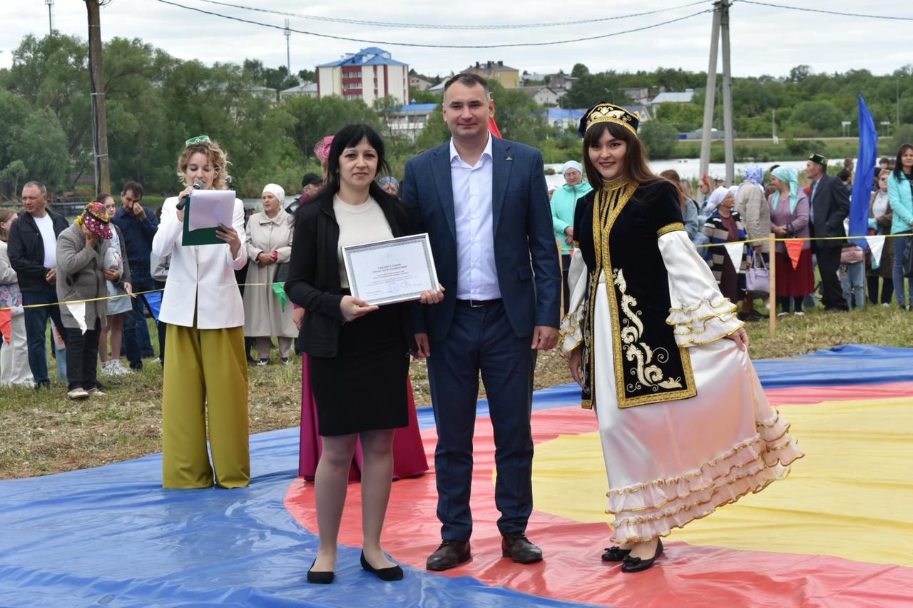 В Ленино-Кокушкино на живописном берегу реки Ушня прошёл Сабантуй