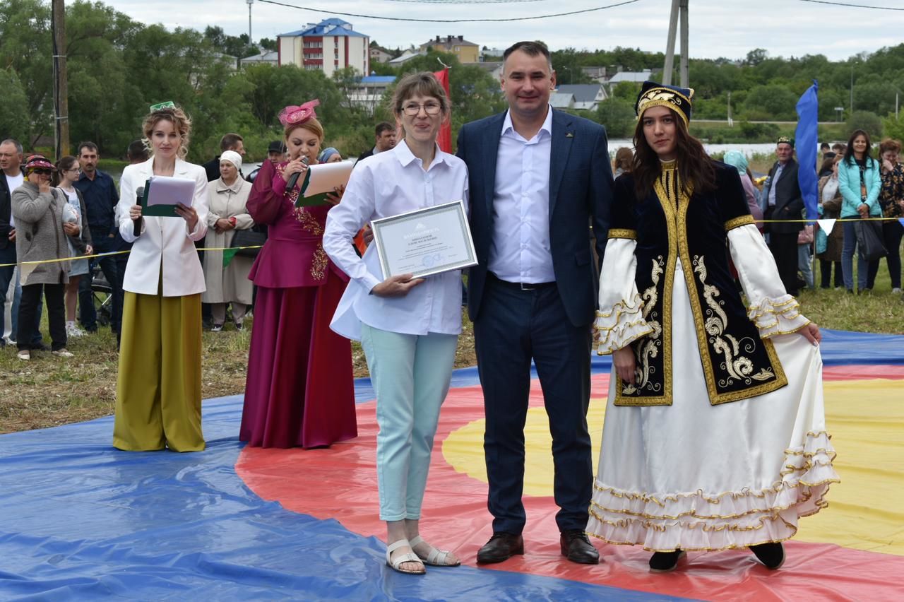 В Ленино-Кокушкино на живописном берегу реки Ушня прошёл Сабантуй