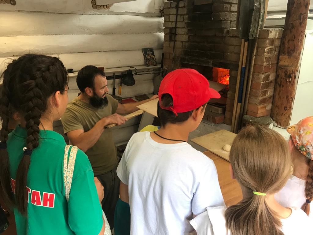 Воспитанники Пестречинского приюта «Шатлык» учились печь ремесленный хлеб