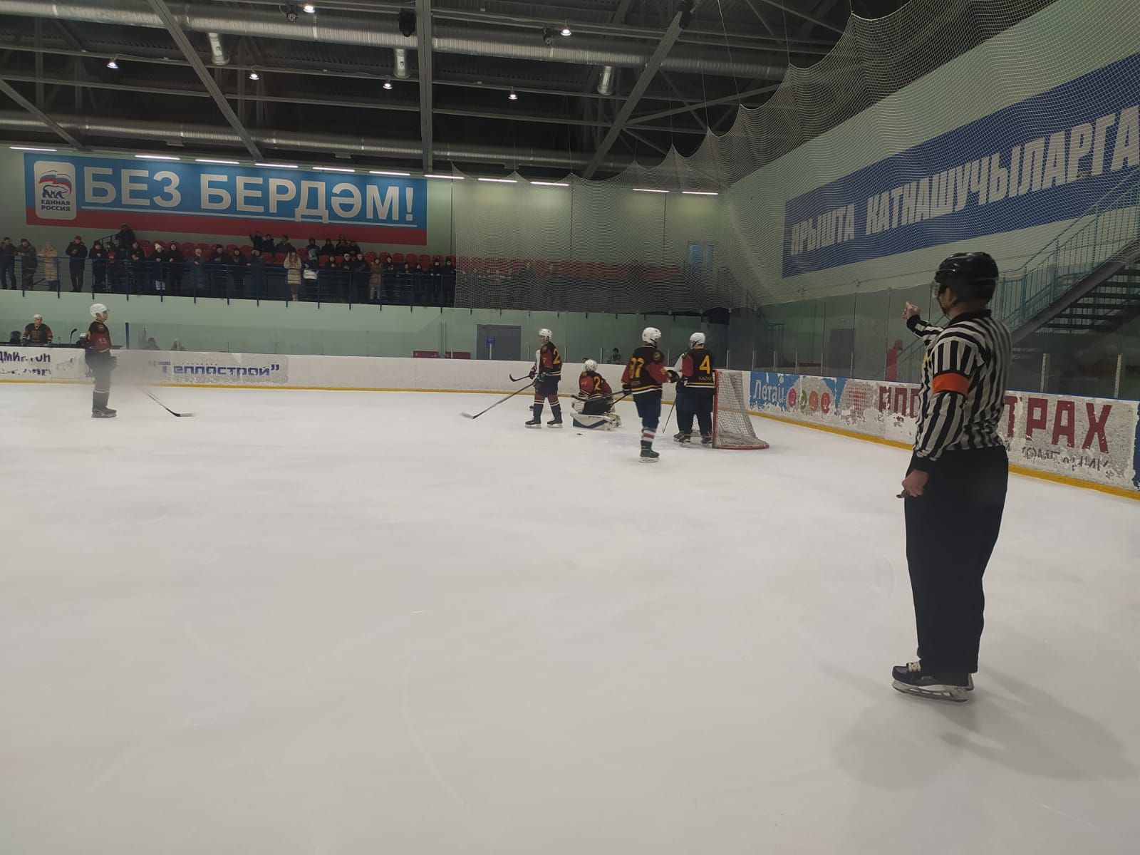 Соперники пестречинских хоккеистов забили победную шайбу за 11 секунд до конца игры