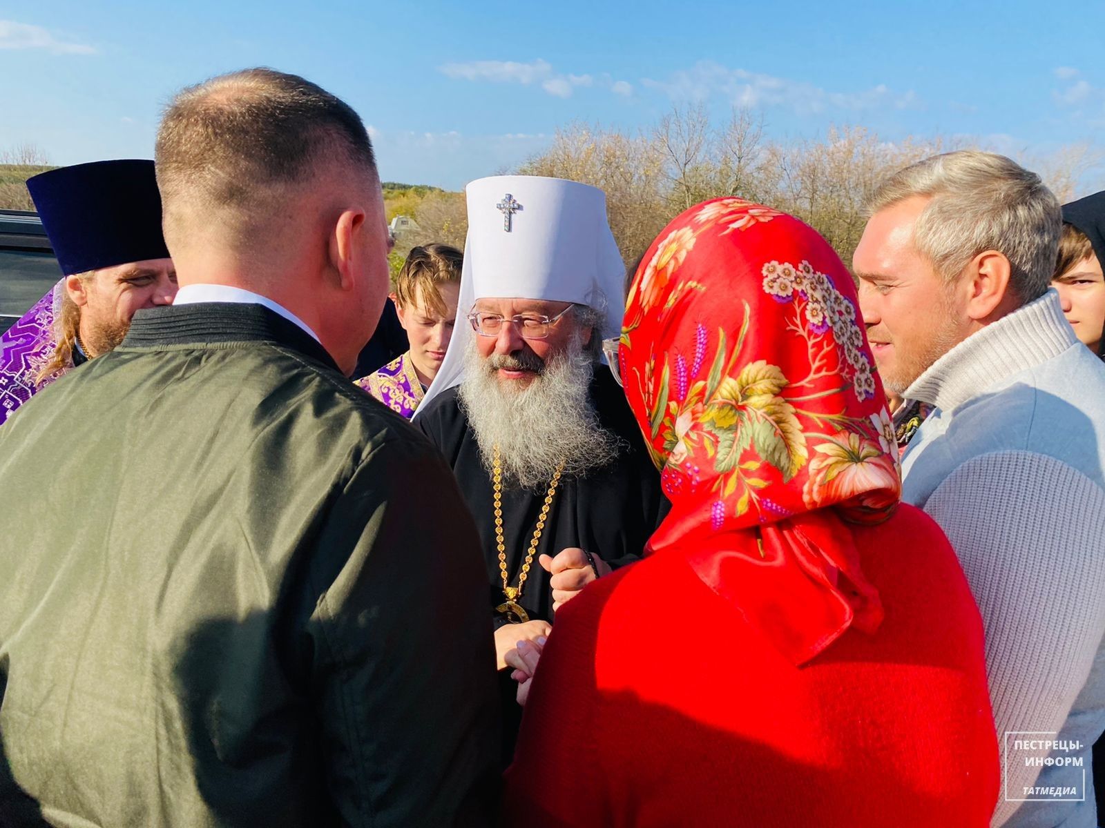 Митрополит Казанский и Татарстанский возглавил богослужение в храме села Люткино