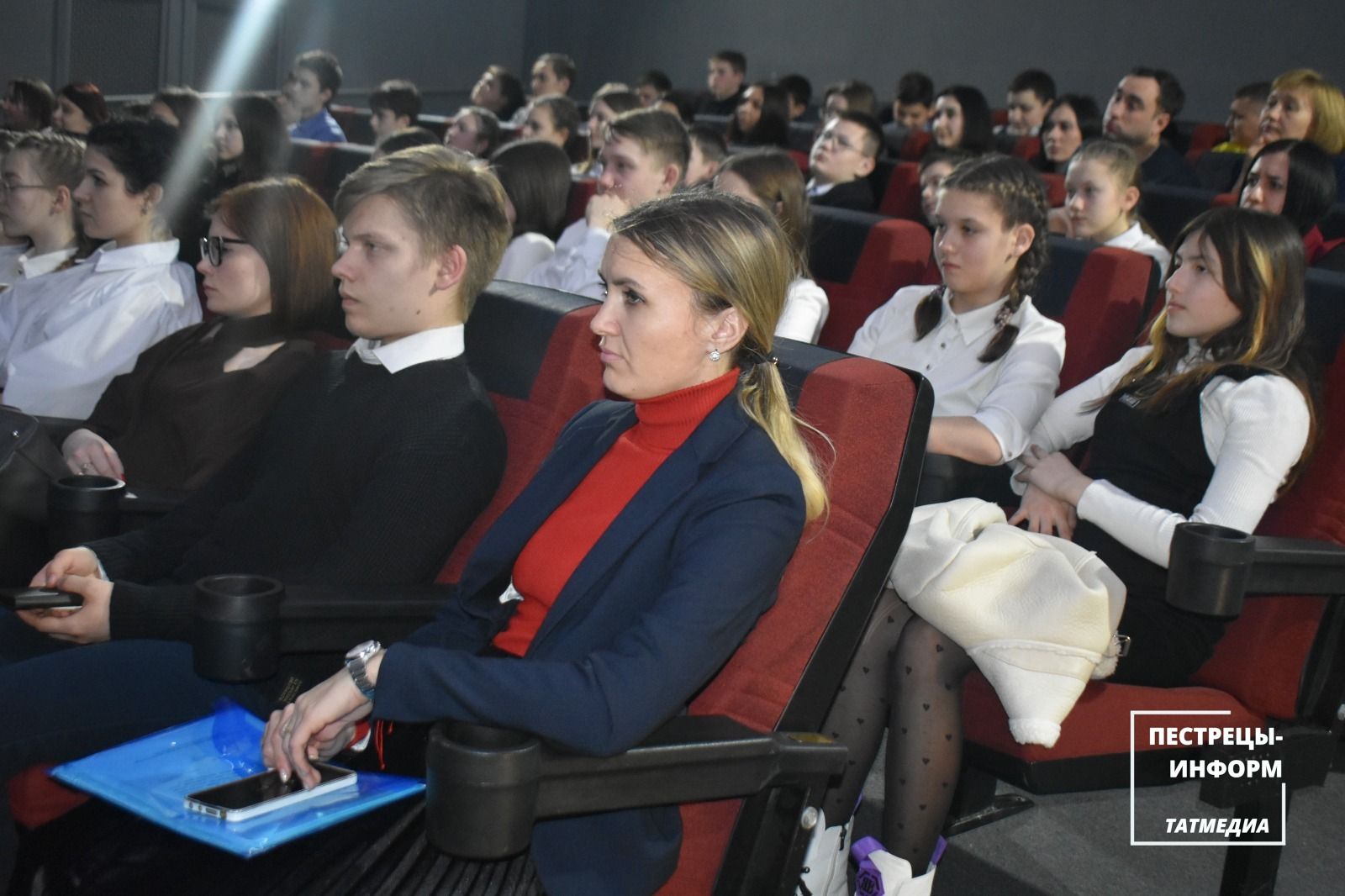 С пестречинскими школьниками встретился помощник Раиса РТ