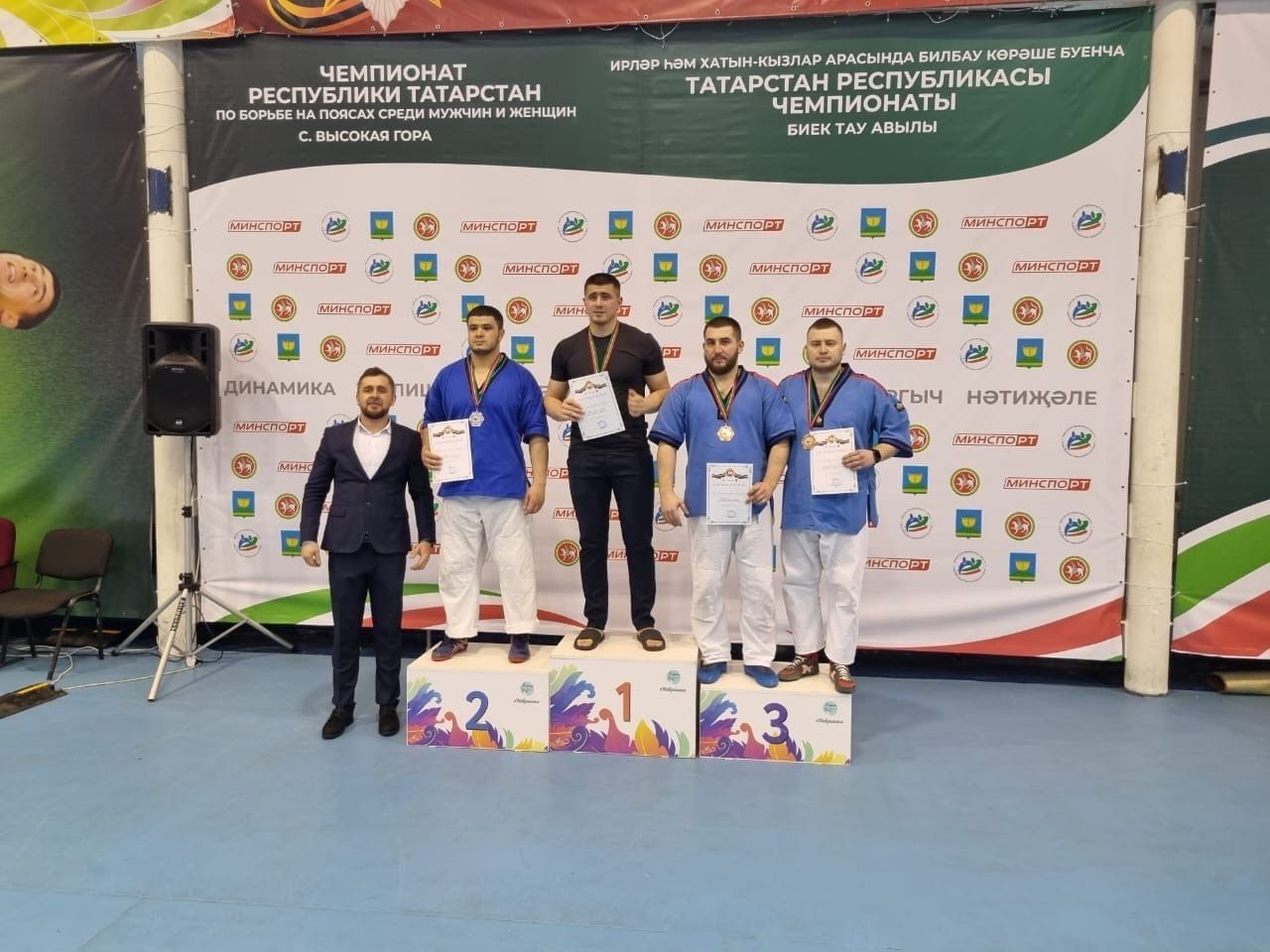 Пестречинские спортсмены одержали победу в чемпионате РТ по борьбе на поясах