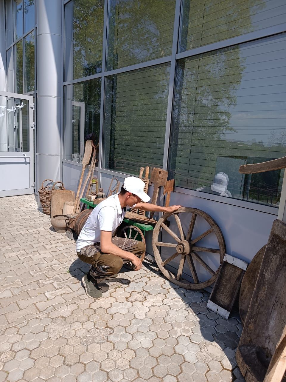 Миннур Шәмсетдинов Чыты авылында ачык һавадагы музей оештырган
