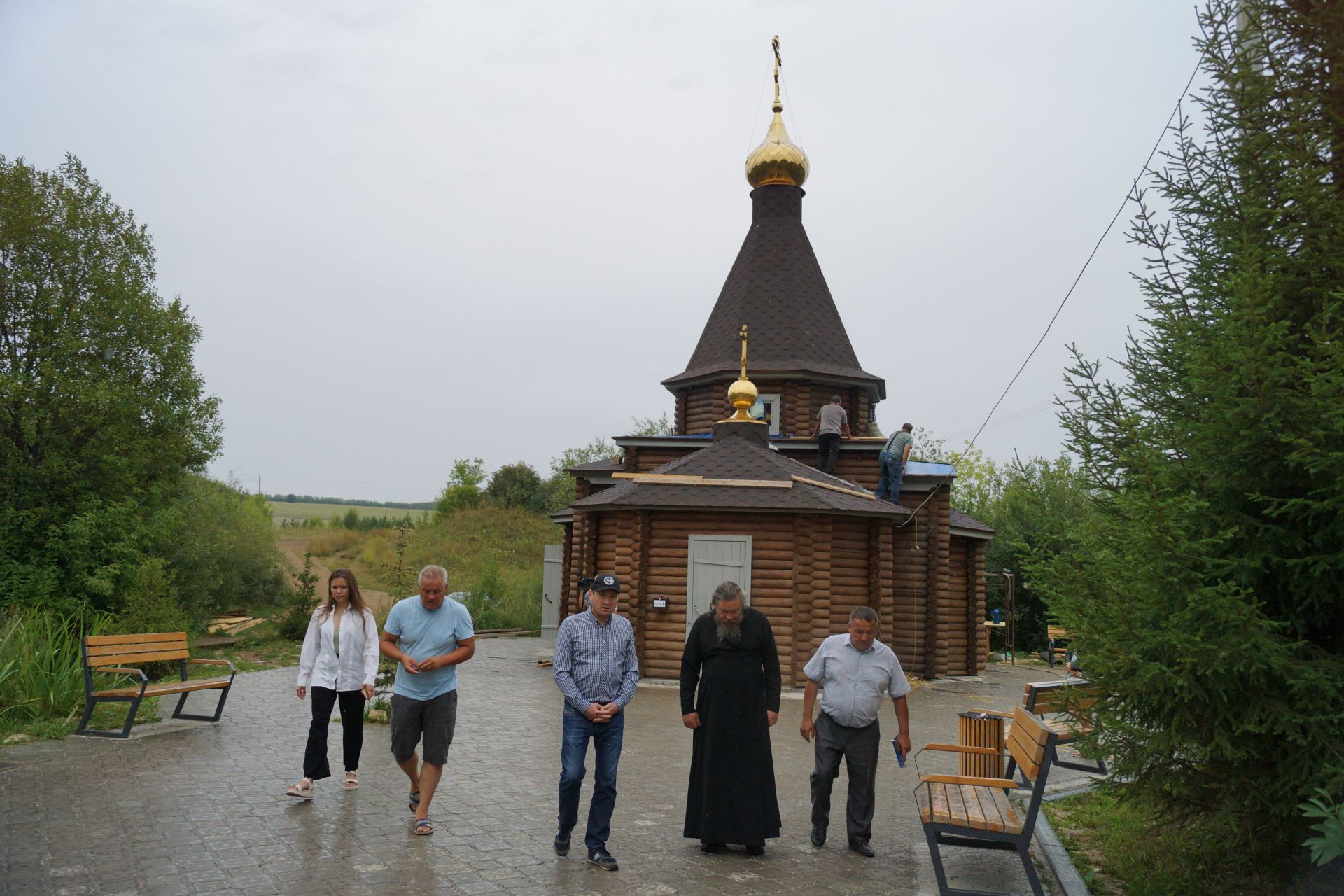 В селе Аркатово идет ремонт купели