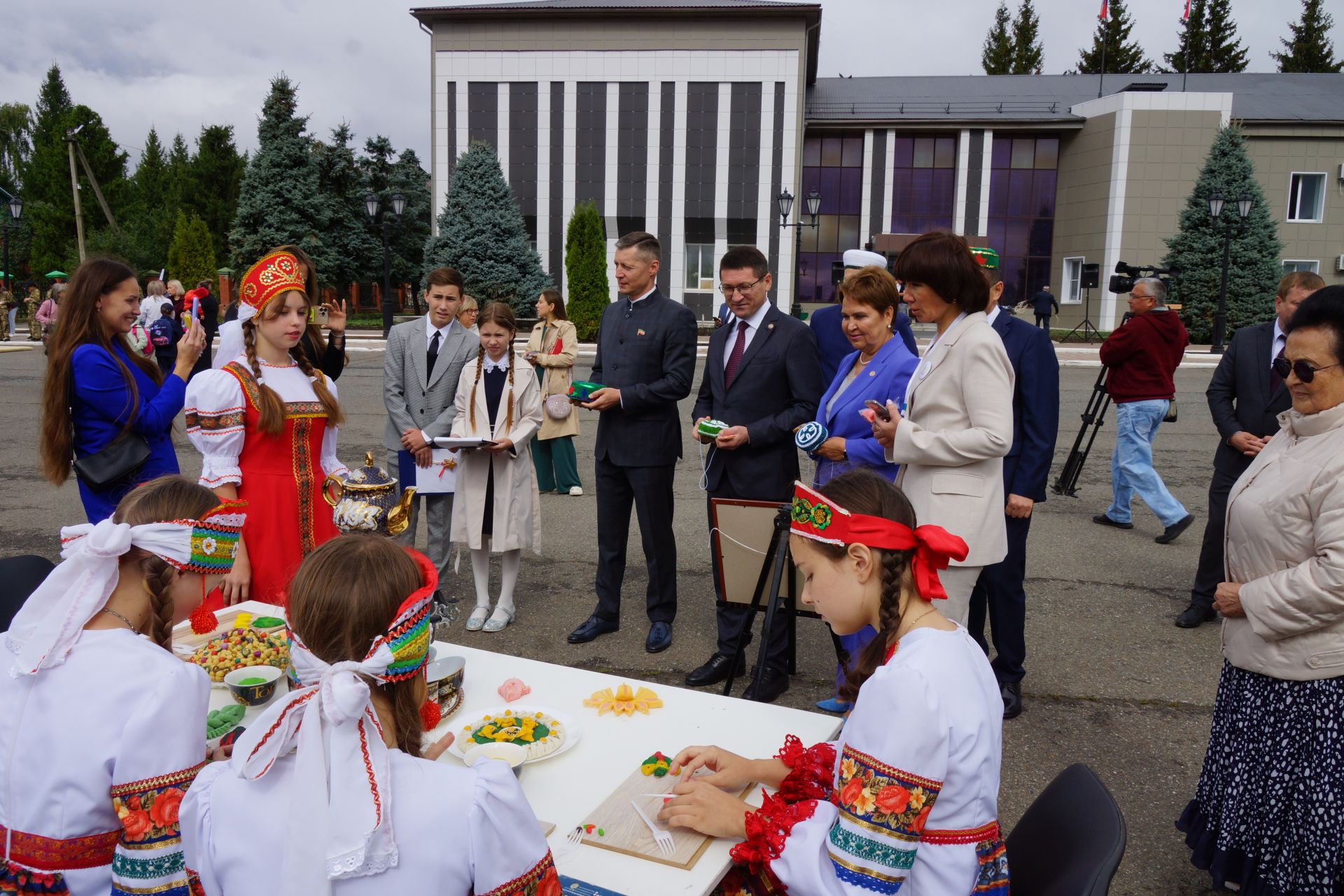 В Пестрецах проша акция «Помоги собраться в школу»