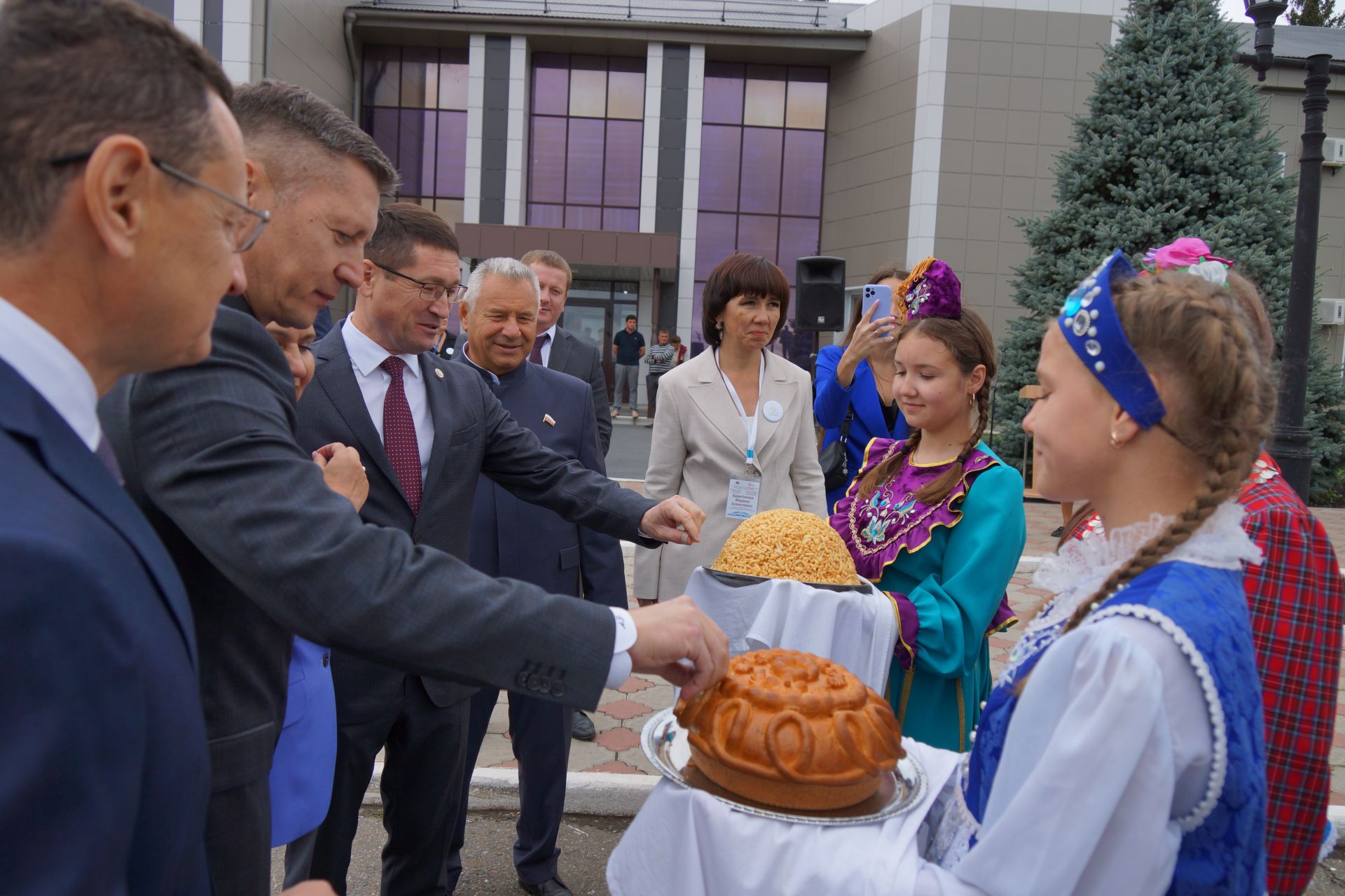 В Пестрецах проша акция «Помоги собраться в школу»