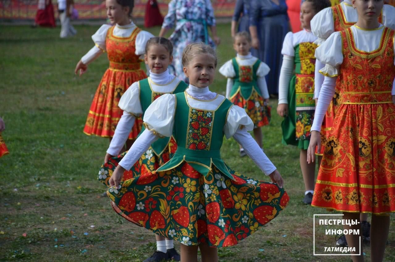 В сосновом бору прошел фестиваль «Пестречинские Зори»