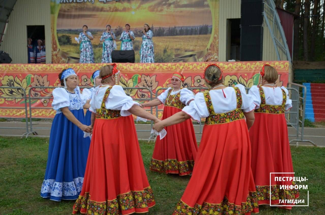 В сосновом бору прошел фестиваль «Пестречинские Зори»