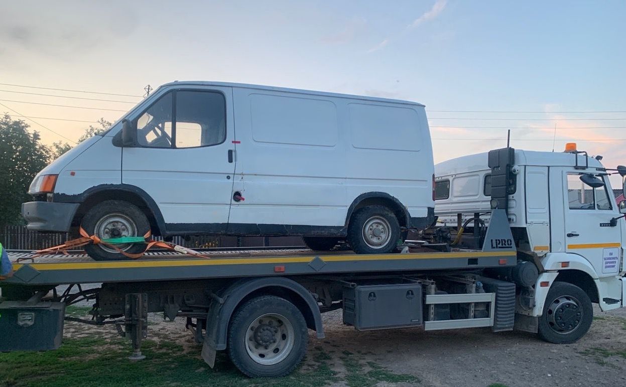 Арест автобуса за неуплату налогов