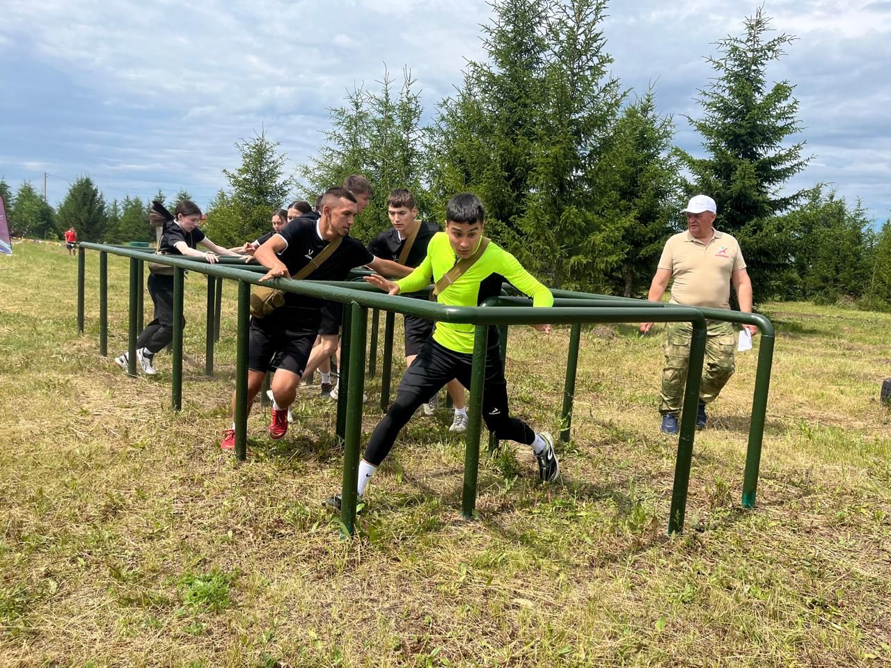 Победителем спортивного чемпионата в Альвидино стала команда из Арска
