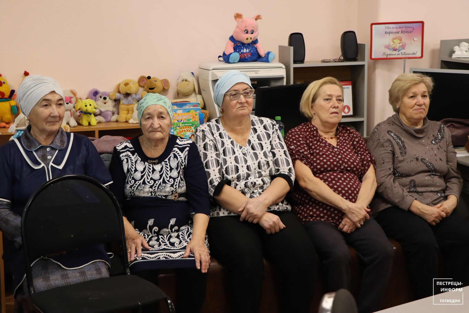 В Ленино-Кокушкино представили книгу к 100-летию школы