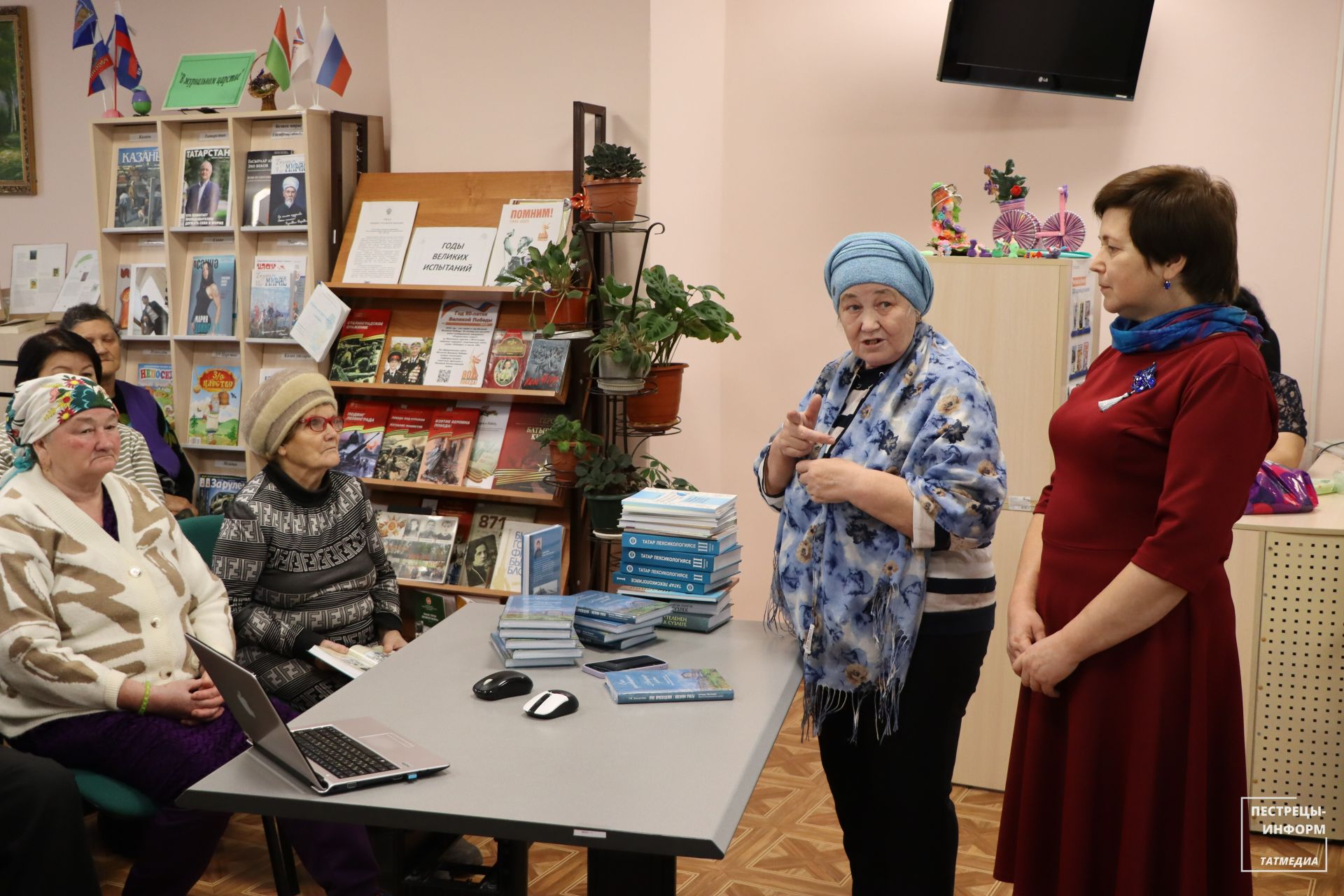 В Ленино-Кокушкино представили книгу к 100-летию школы