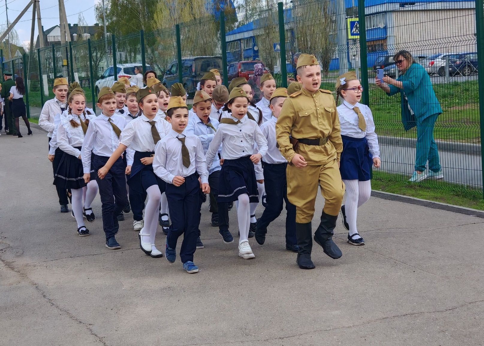 В Пестрецах прошёл смотр строя и песни