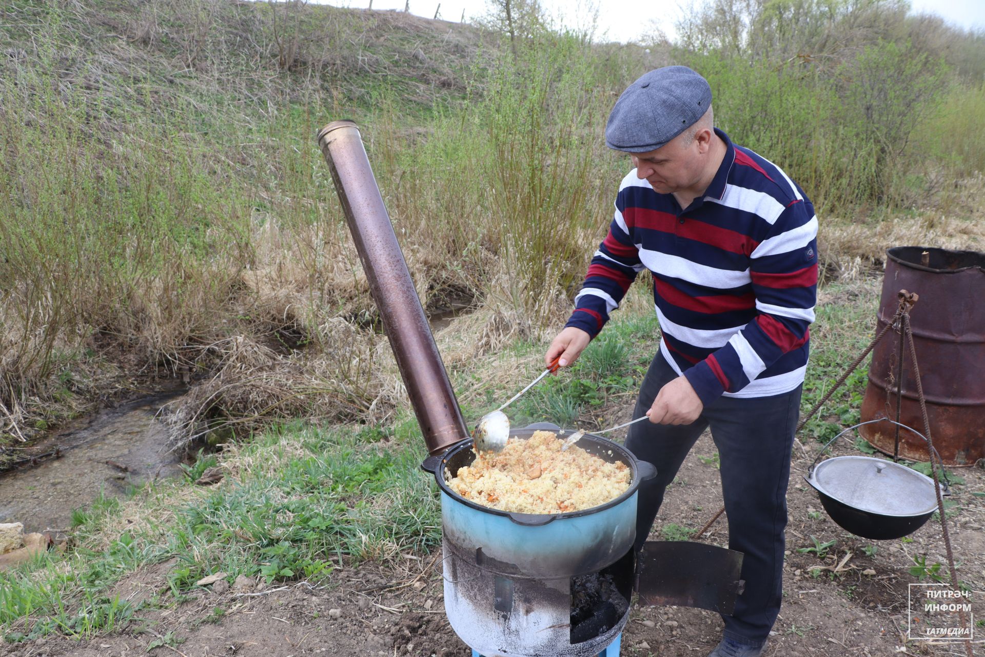 Питрәч районы Кәвәл авылында зур таган куелды