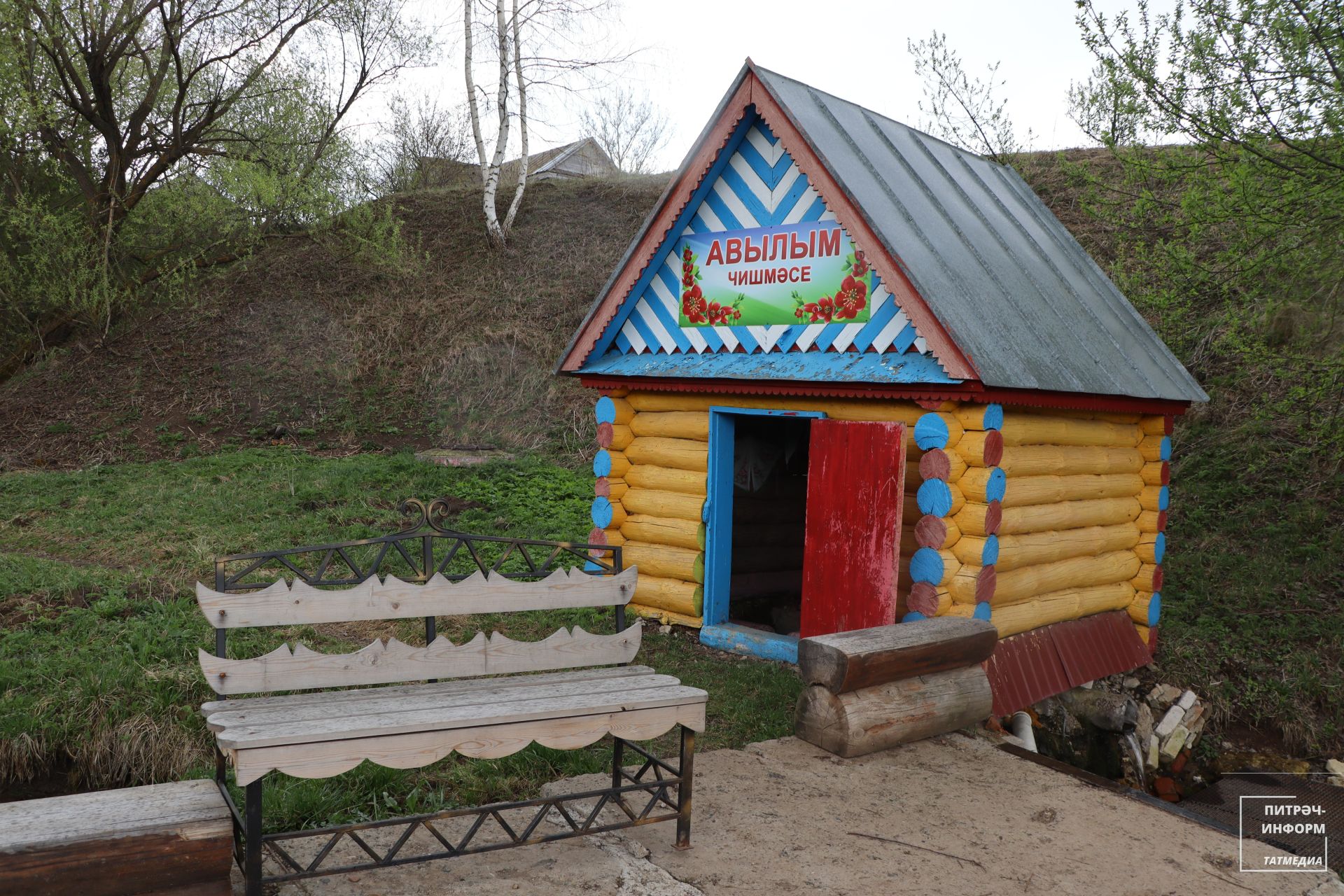 Питрәч районы Кәвәл авылында зур таган куелды