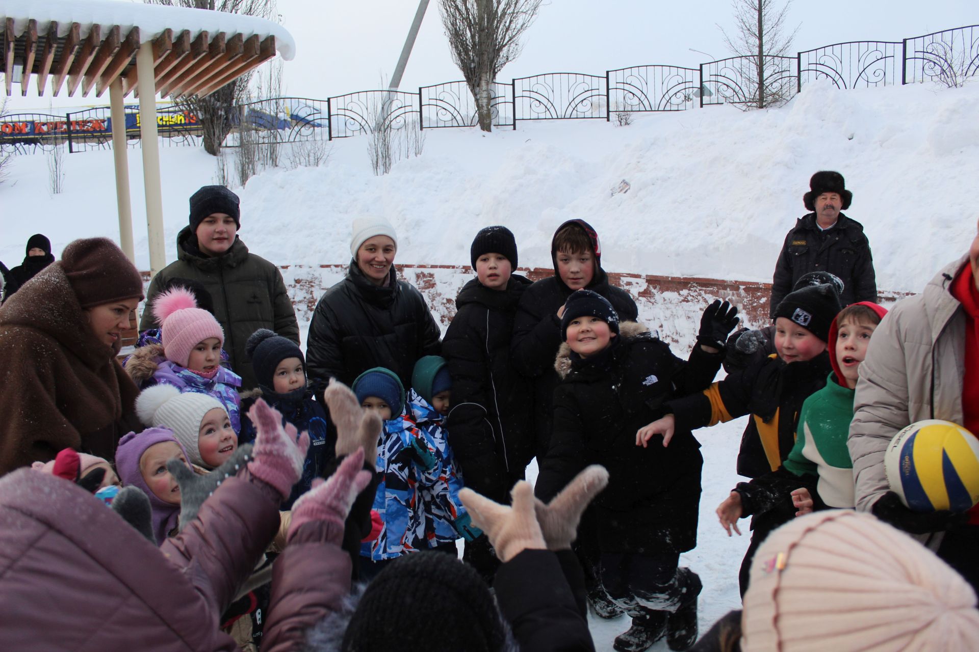 Пестречинцы проводят каникулы в Детском городке