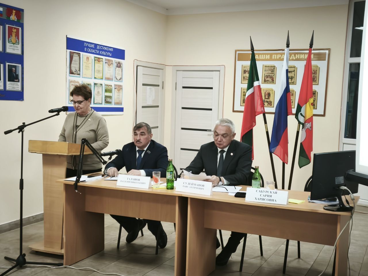 Глава Янцеварского поселения Василий Таланов отчитался о работе за год