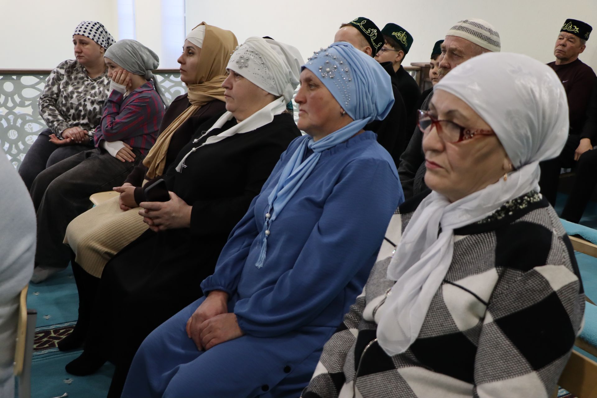 Питрәчтә һәлак булган геройларның әниләренә ифтар оештырдылар