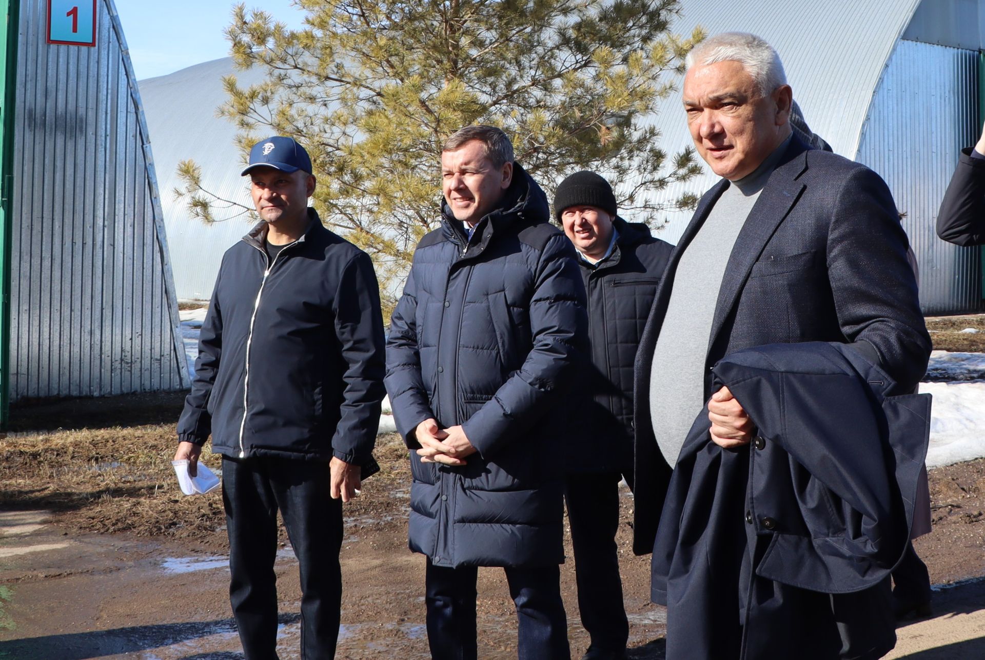 Марат Зяббаров оценил готовность хозяйств Пестречинского района к весенним полевым работам