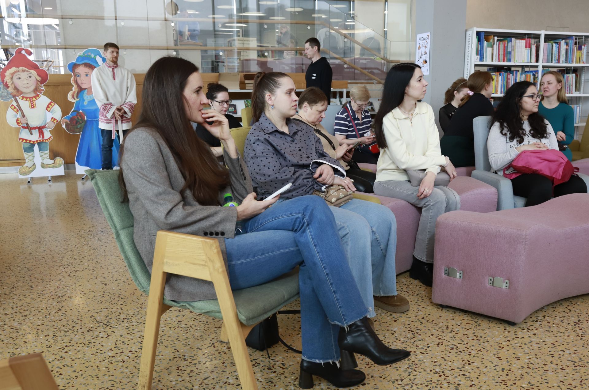 Жительница Пестречинского района представила книгу в Нацбиблиотеке РТ