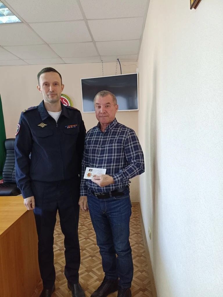 Питрәч районында Эчке эшләр министрлыгы ветераннарын котладылар