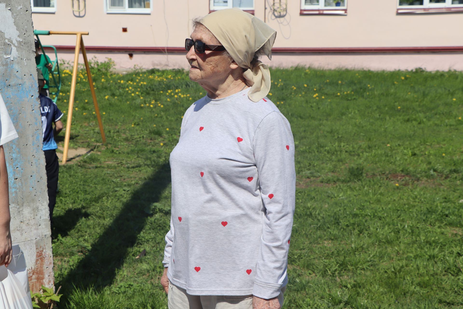 Пестречинская первая школа передала своему ветерану подарок от главы района