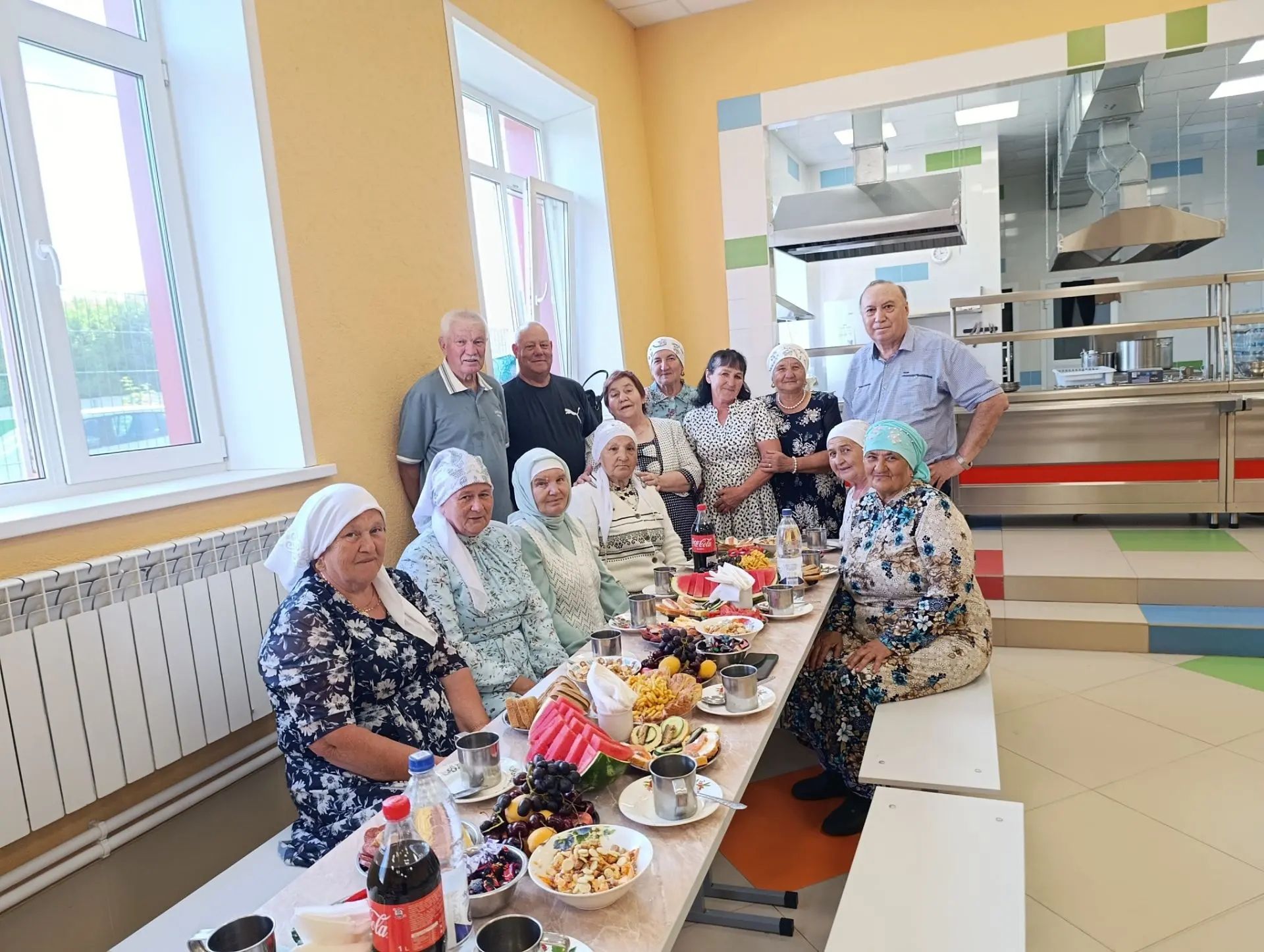 В Шалинской школе встретились одноклассники спустя 50 лет