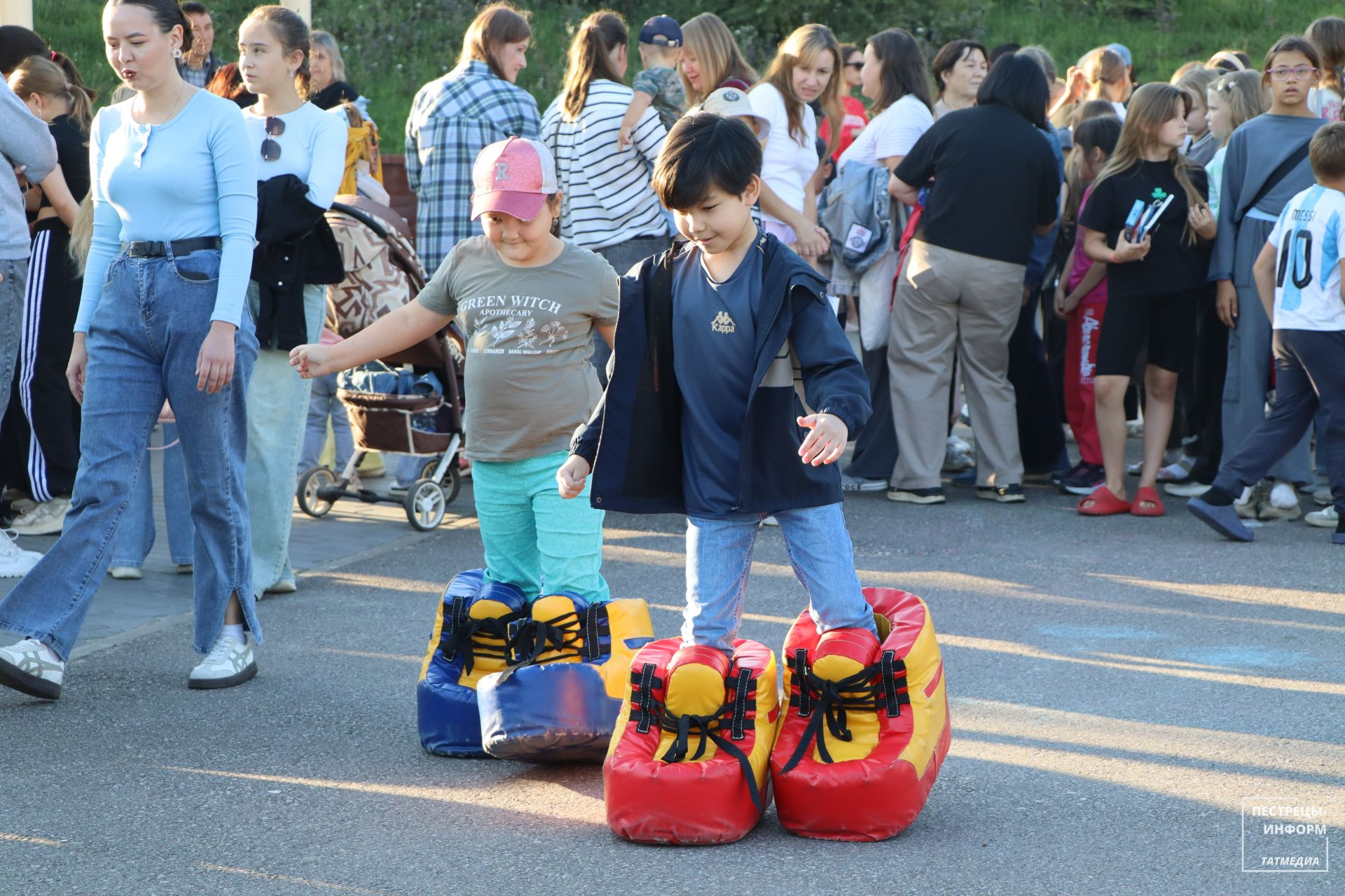 Концертная программа в Детском городке