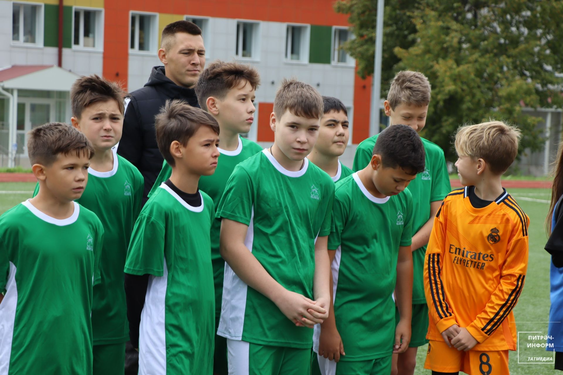 Мини-футбол буенча турнир