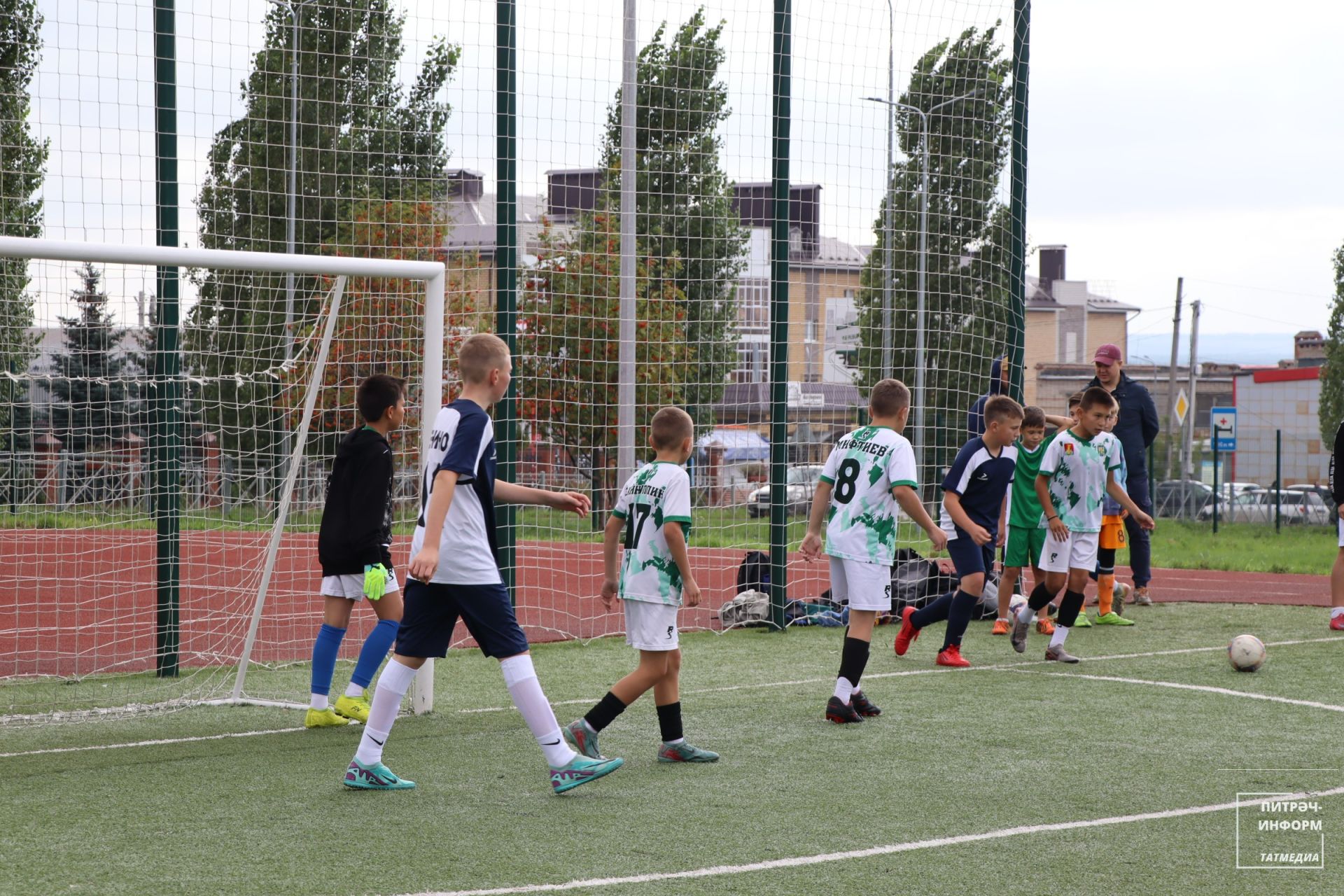 Мини-футбол буенча турнир