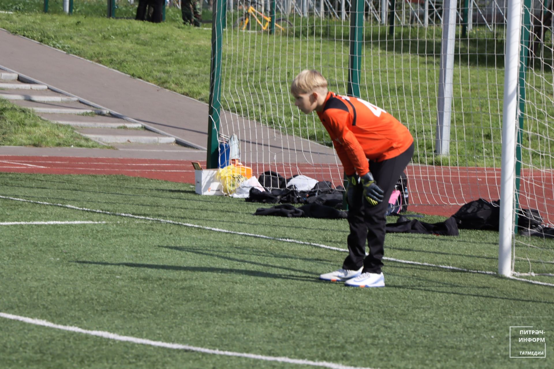 Мини-футбол буенча турнир