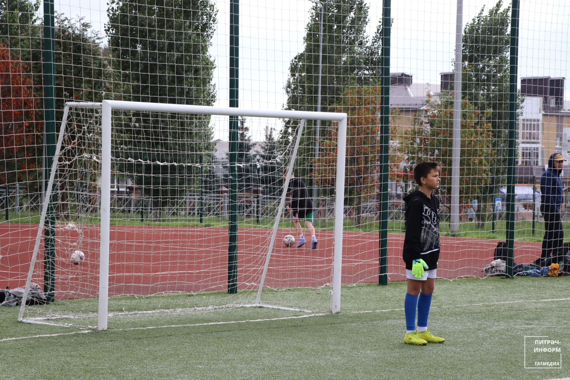 Мини-футбол буенча турнир