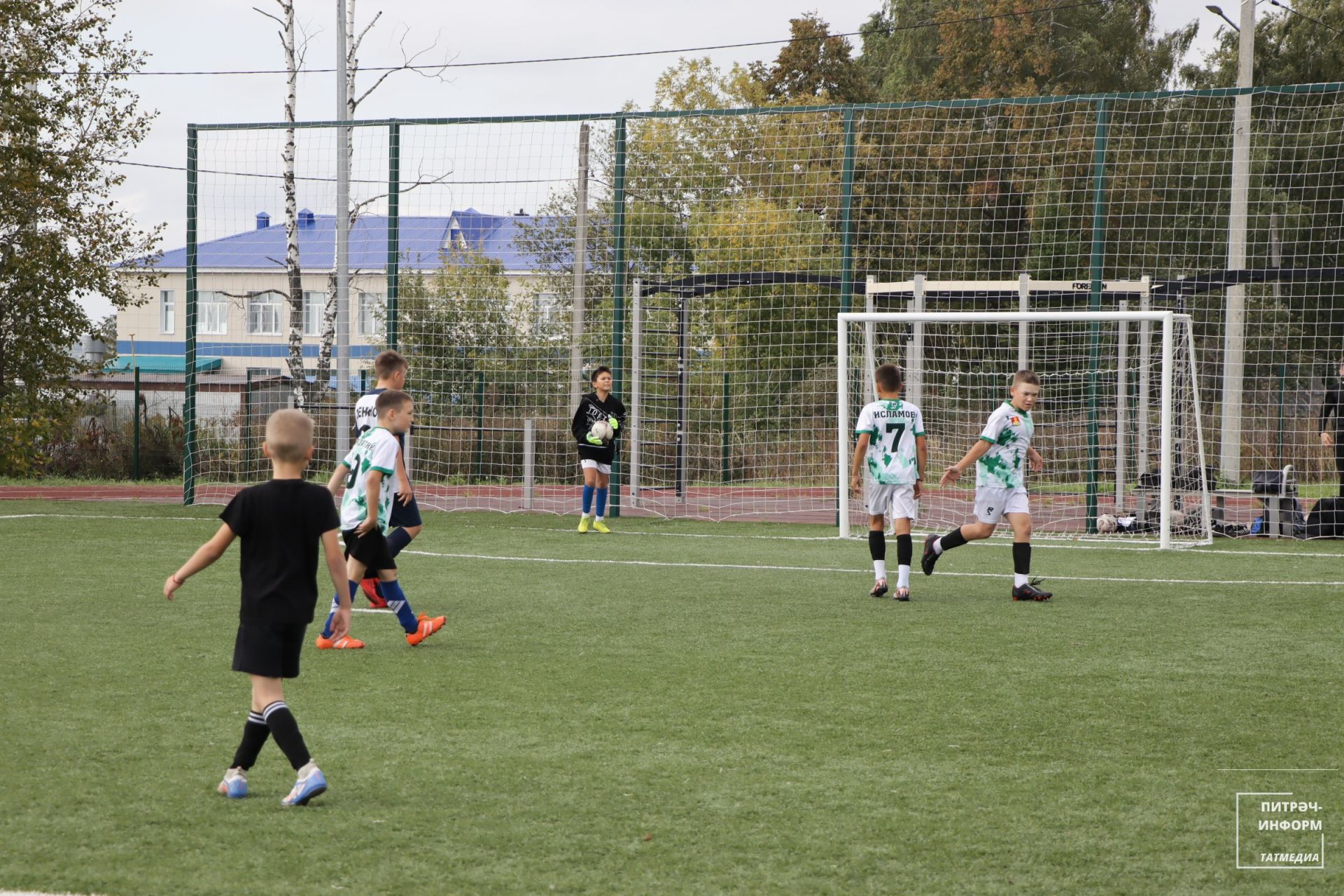 Мини-футбол буенча турнир