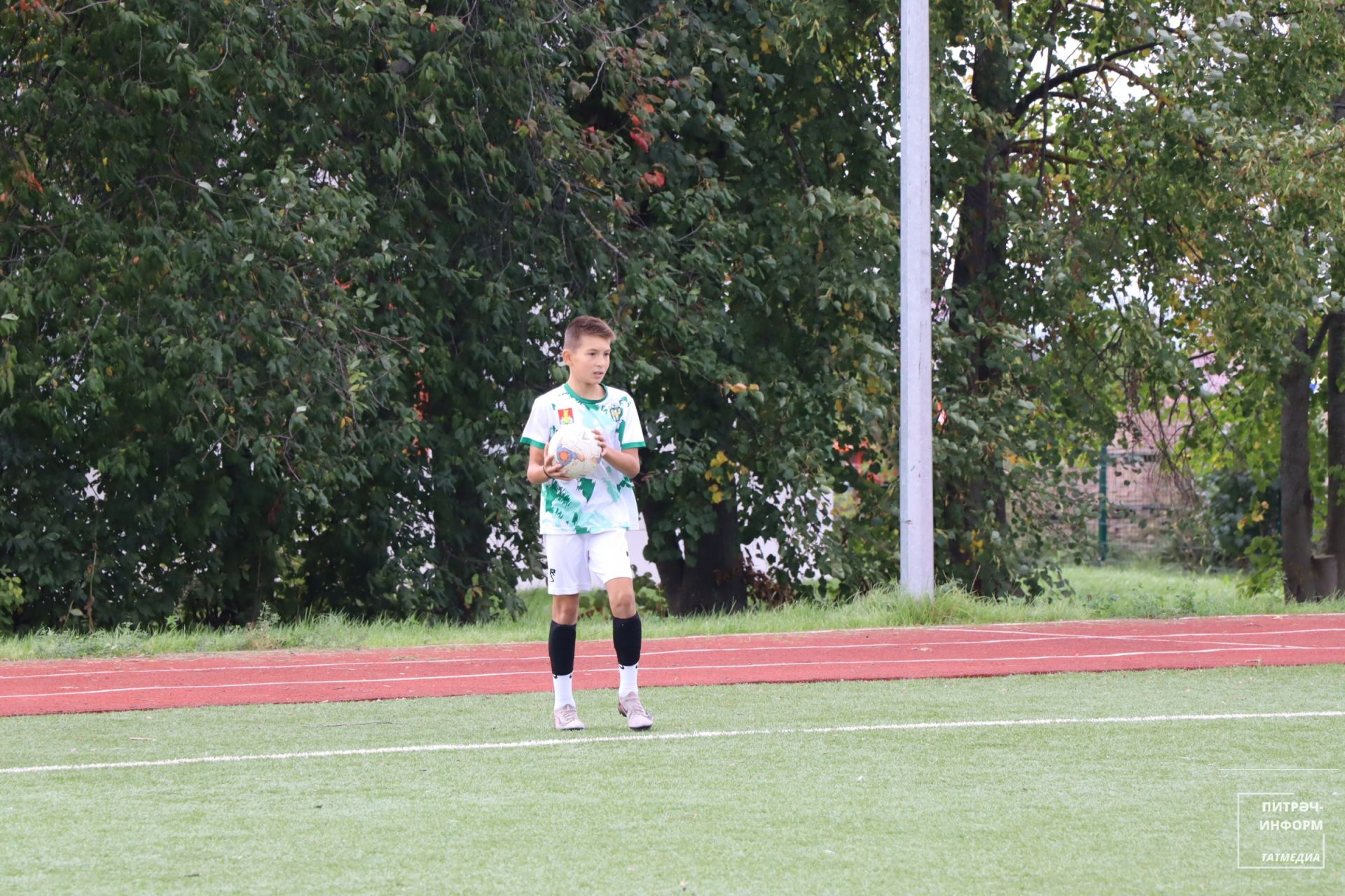 Мини-футбол буенча турнир