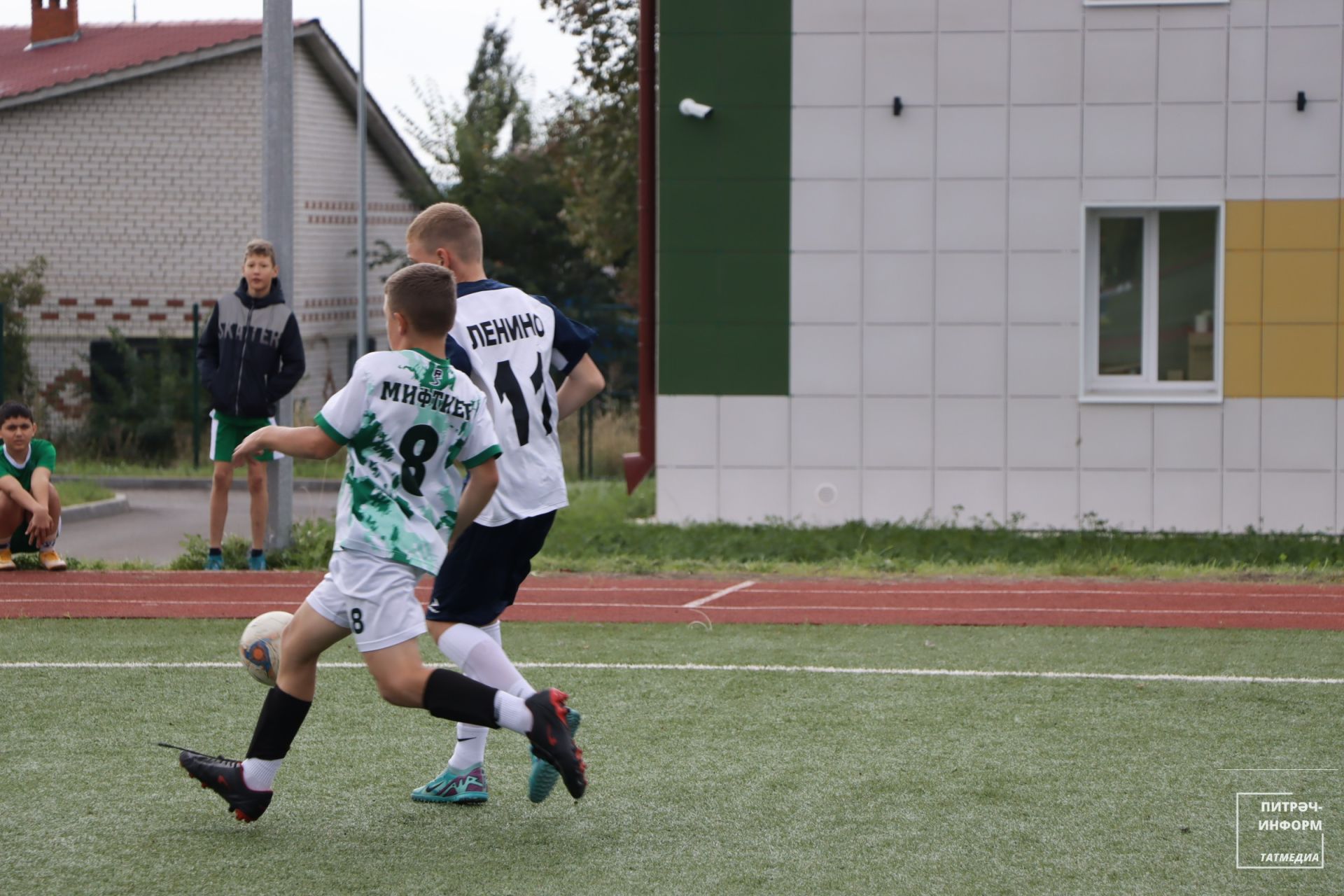 Мини-футбол буенча турнир