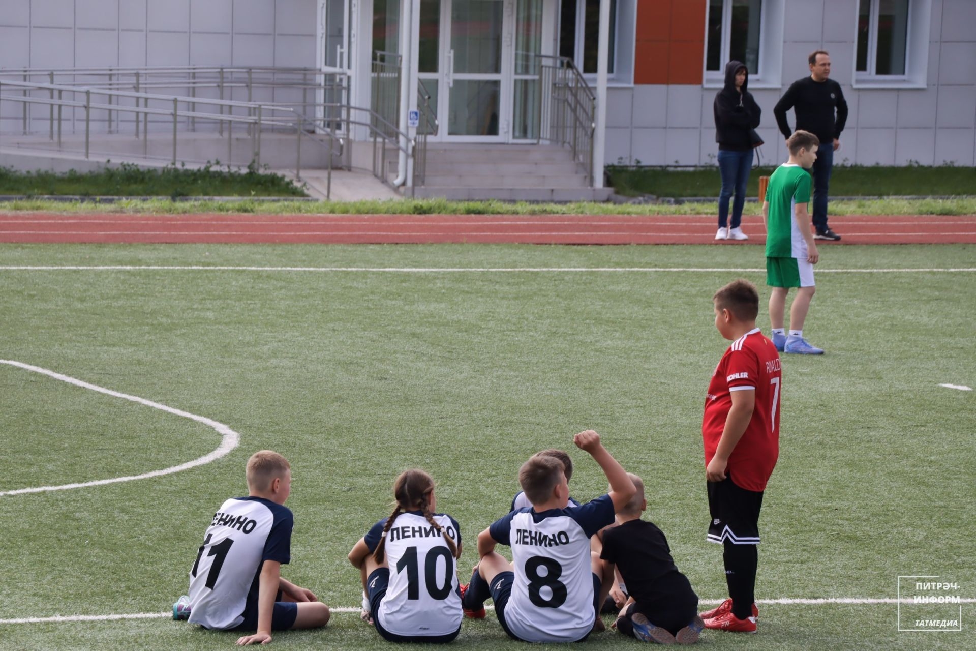 Мини-футбол буенча турнир