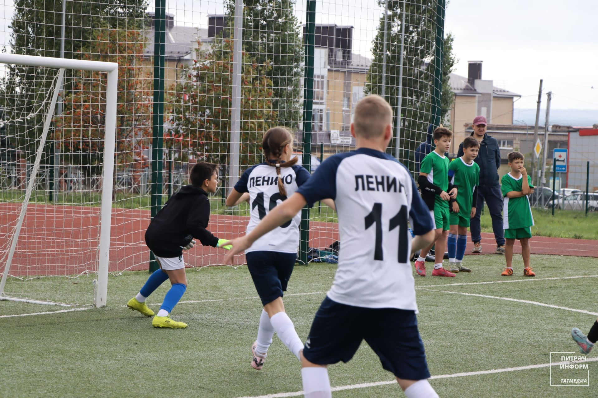 Мини-футбол буенча турнир