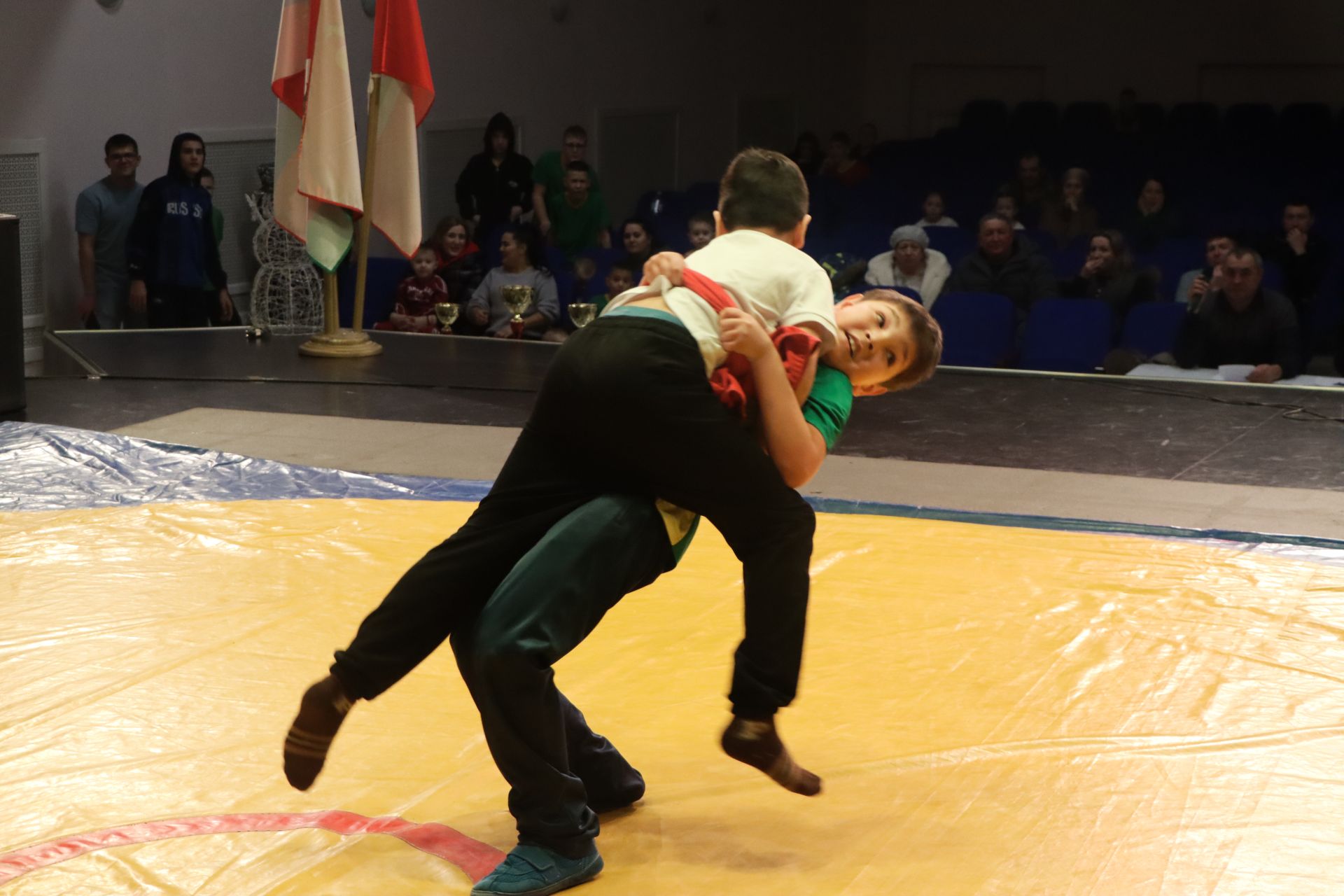 Ленино-Кокушкинода милли көрәш буенча турнир