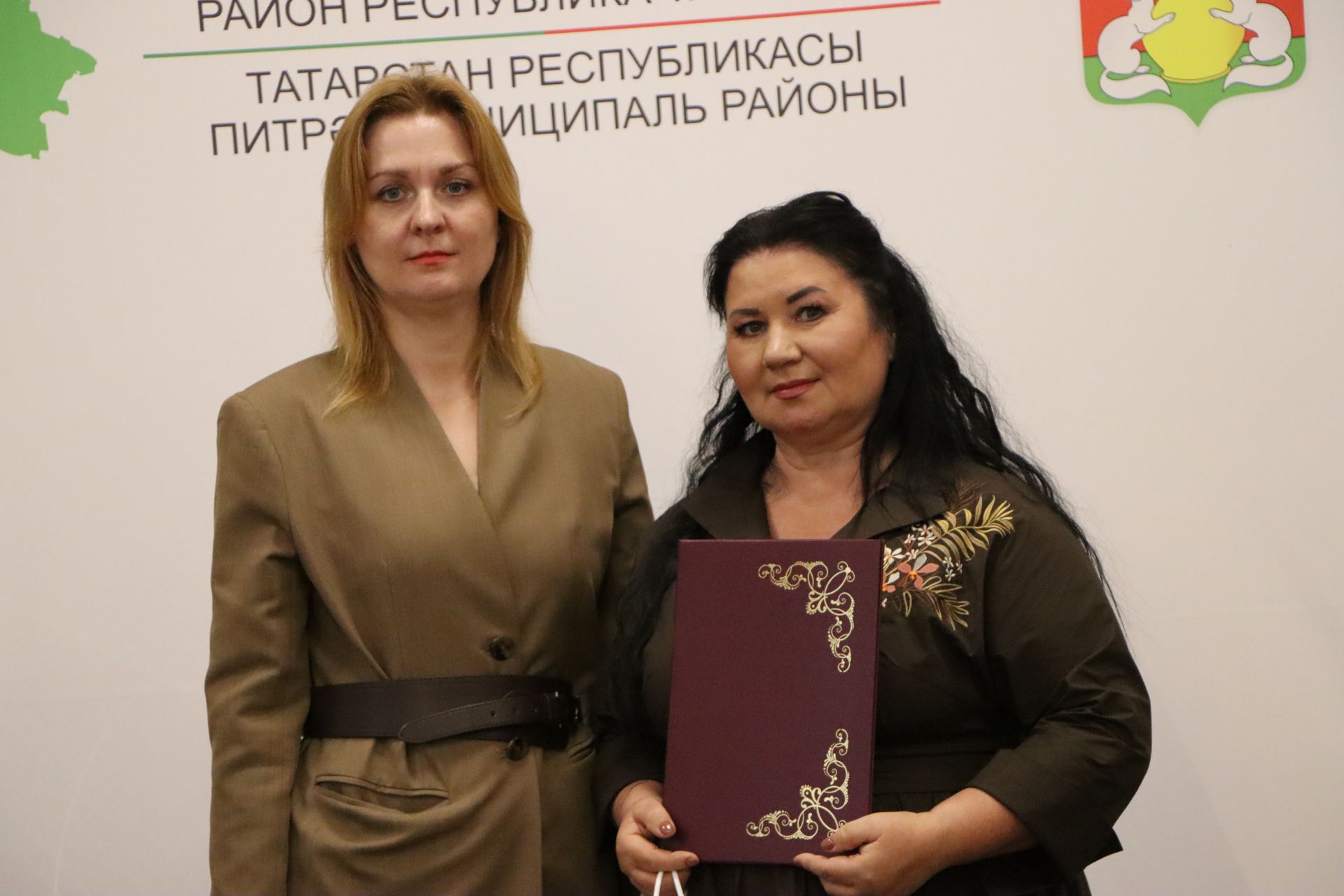 Церемония награждения учителей