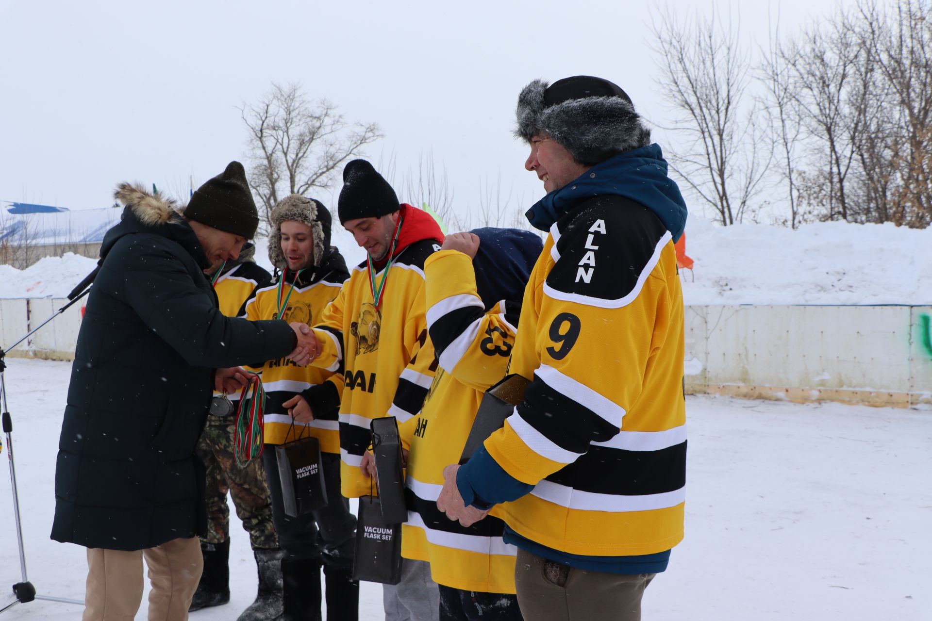 Итекле хоккей буенча турнир