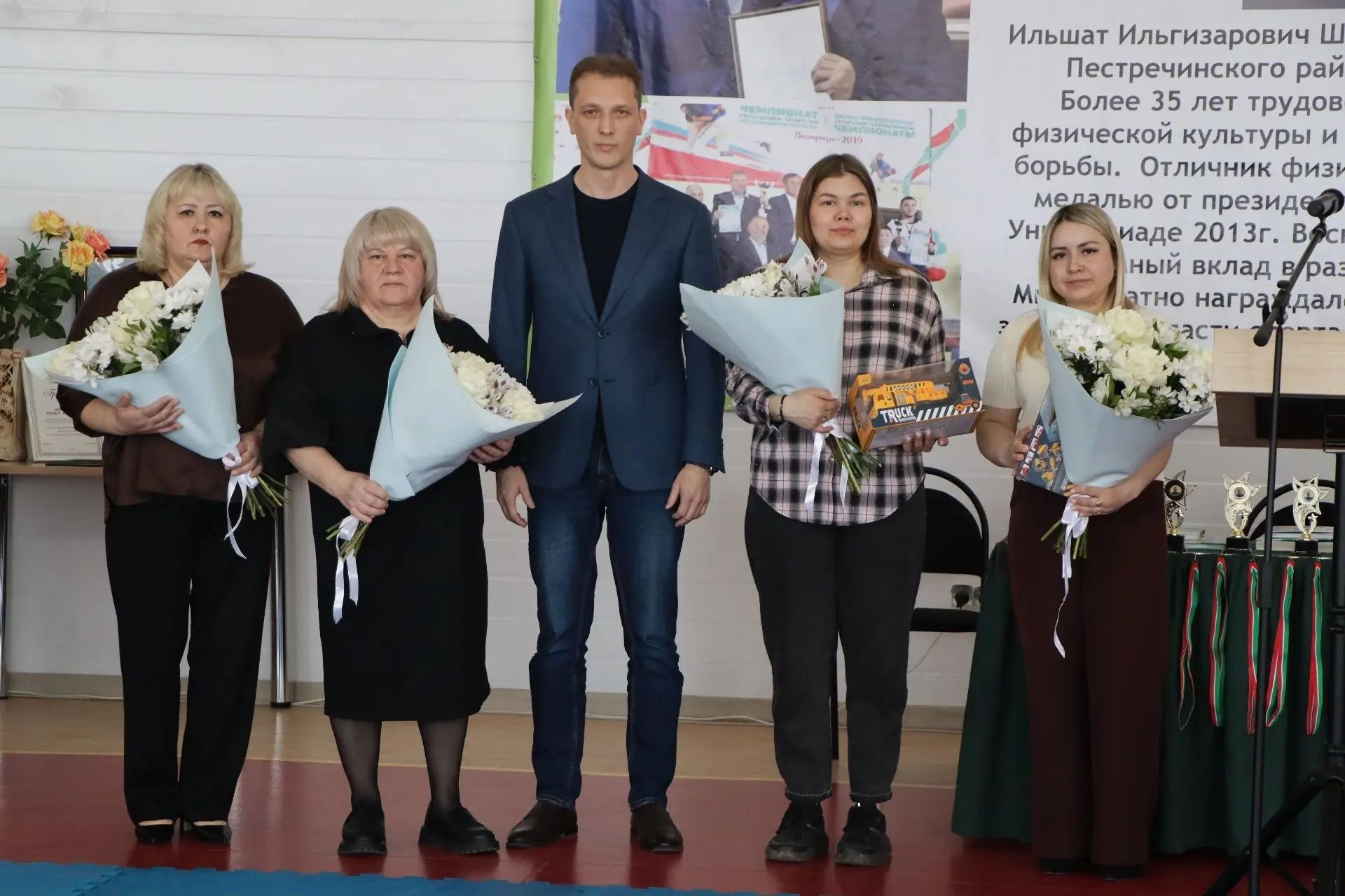 Милли көрәш буенча турнир