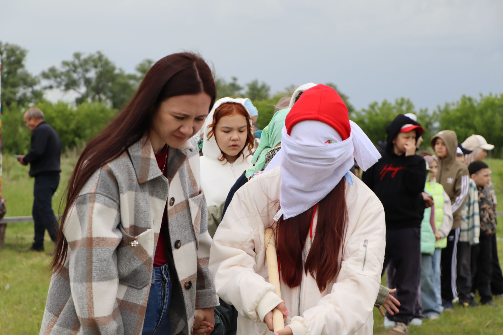 Чытыда мөселман балалар Сабантуе